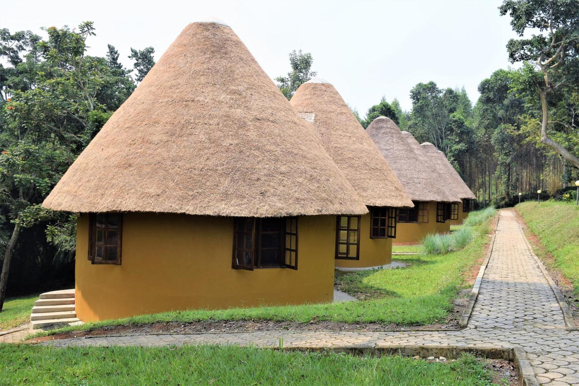 Kibale Guest Cottages Fort Portal Esterno foto