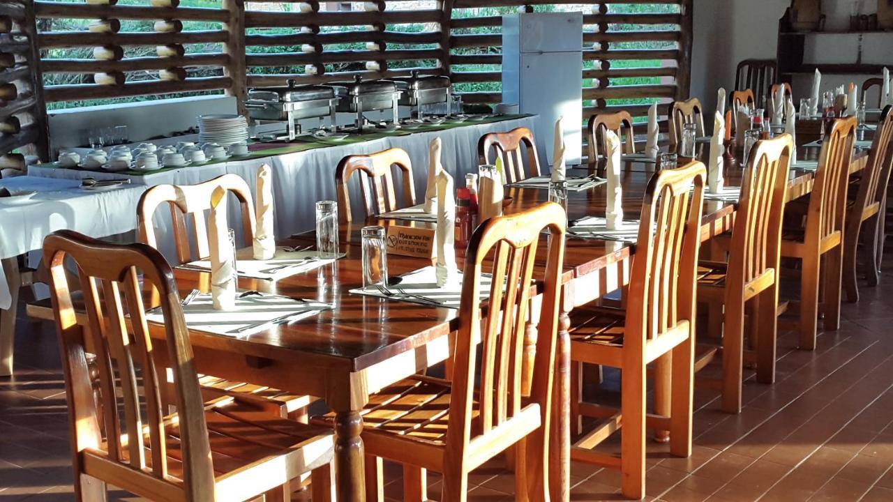 Kibale Guest Cottages Fort Portal Esterno foto